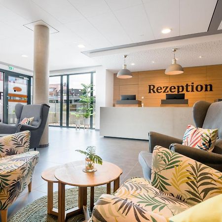 Stadthotel Lohne, Self Check In, Mit Baeckerei Und Cafe Лоне Экстерьер фото