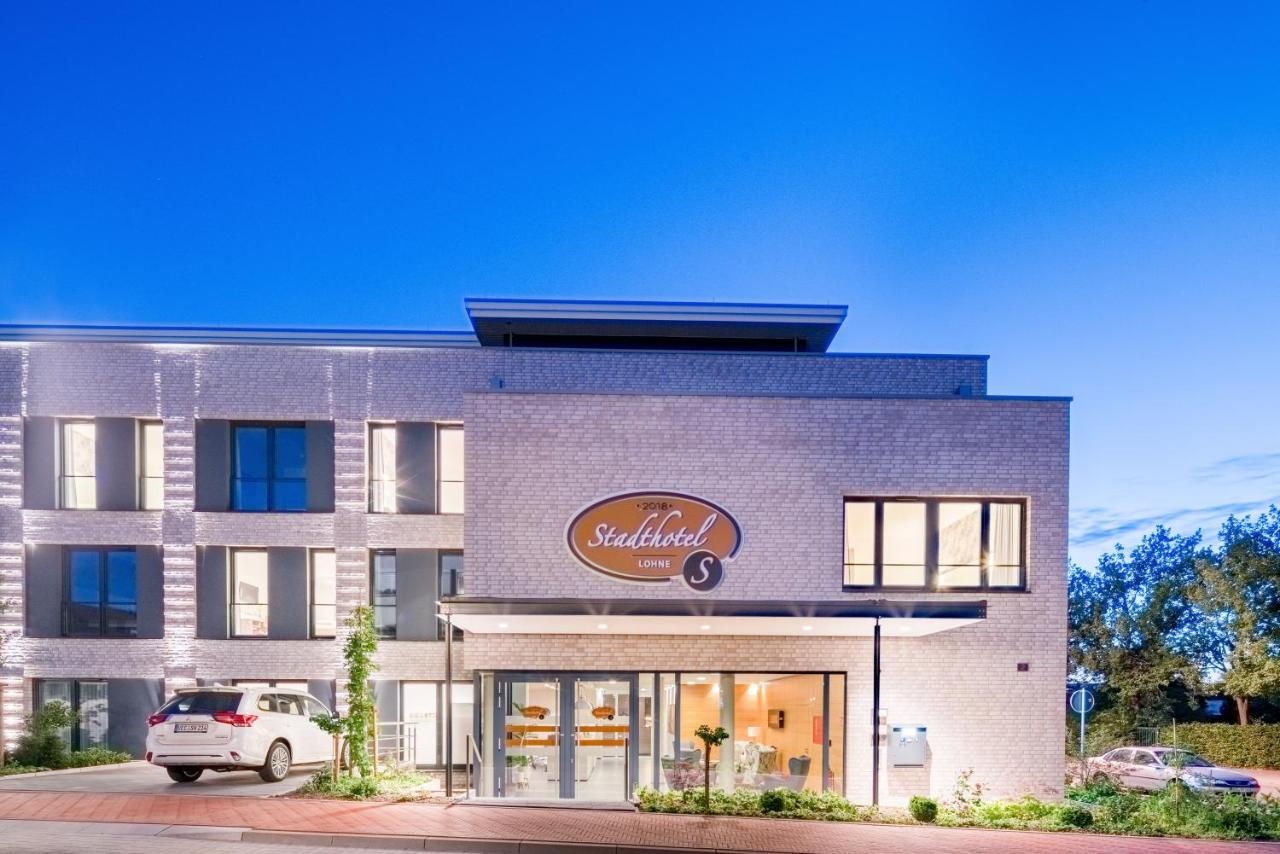 Stadthotel Lohne, Self Check In, Mit Baeckerei Und Cafe Лоне Экстерьер фото